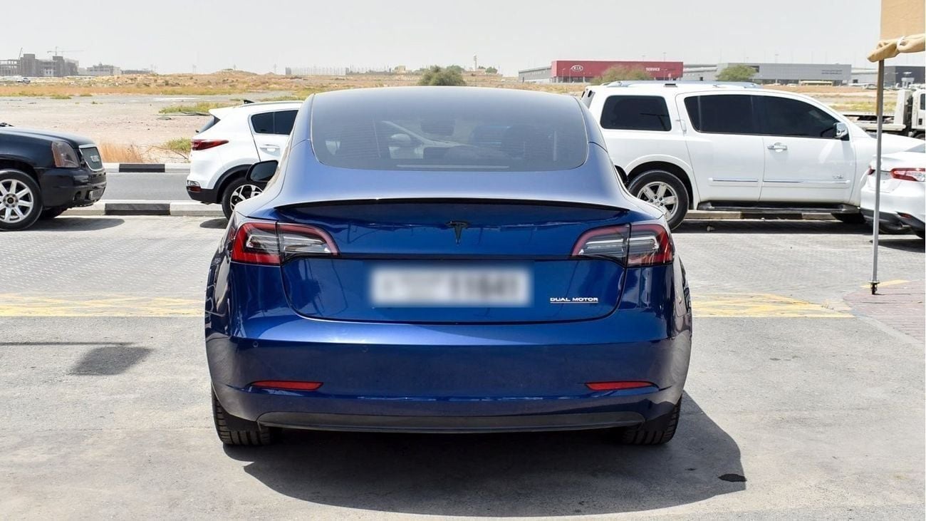 Tesla Model 3 PERFORMANCE