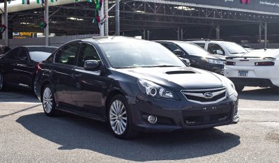 Subaru Legacy SYMMETRICAL AWD