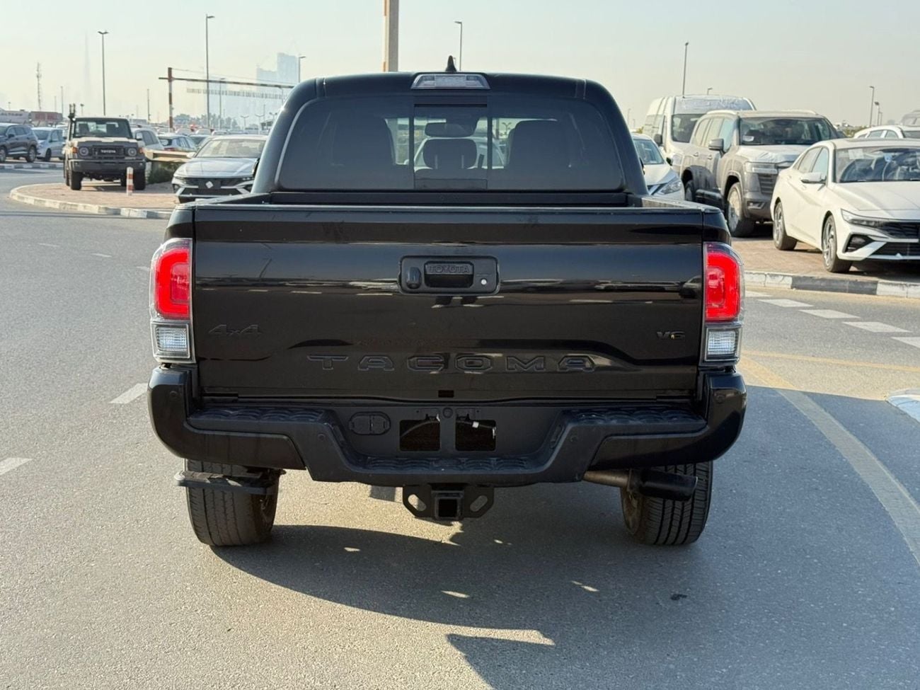 Toyota Tacoma Limited 4x4 Drive Sunroof 360 camera leather seat full option