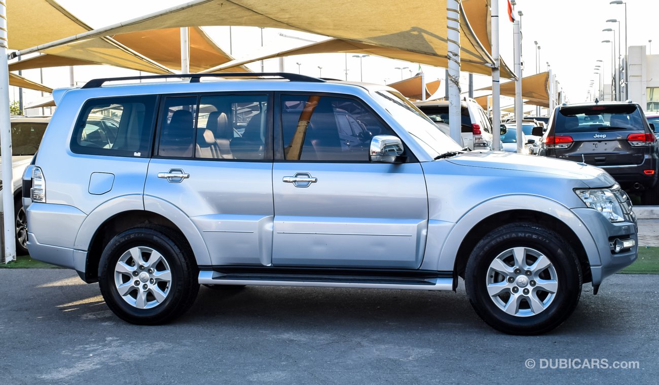 Mitsubishi Pajero GLS V6