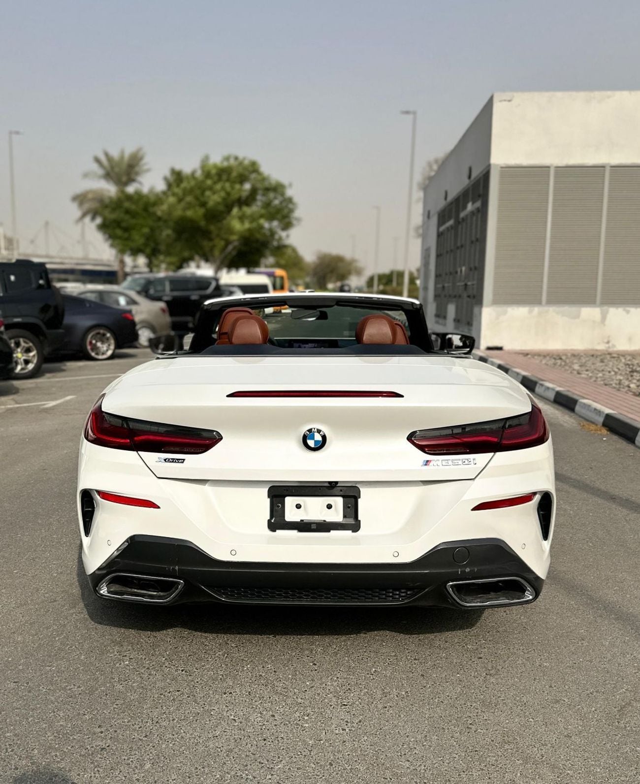 بي أم دبليو M850i xDrive 4.4L