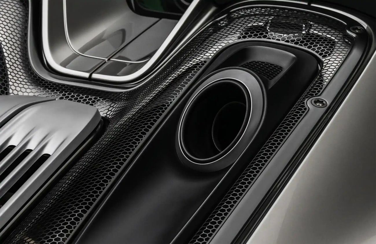 Porsche 918 Spyder 4.6L V8 N/A Engine + eMotor