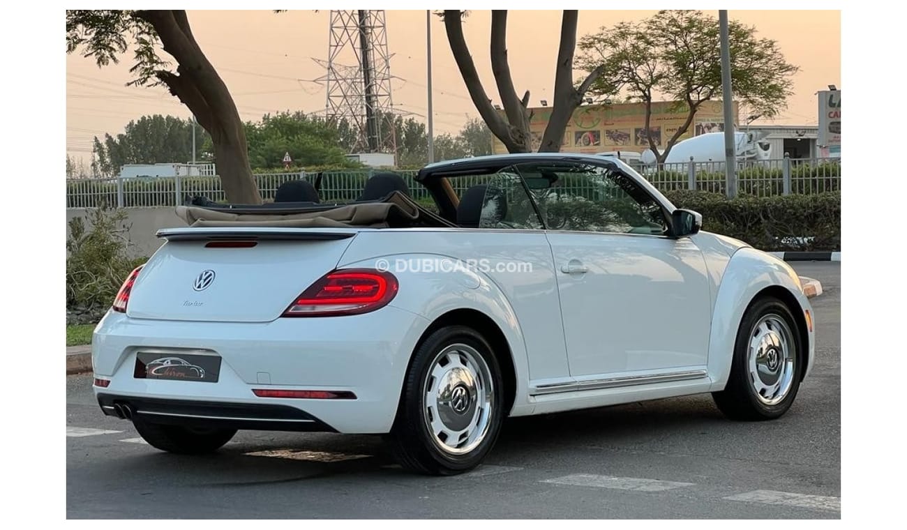 Volkswagen Beetle VOLKSWAGEN BEETLE TURBO 2018 IN LOW MILEAGE CONVERTABLE
