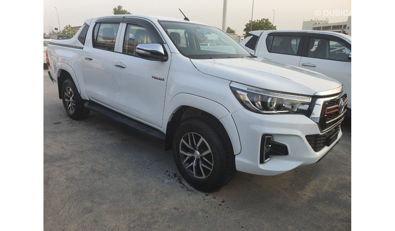 Toyota Hilux DIESEL 2.8L 4X4 MANUAL GEAR RIGHT HAND DRIVE