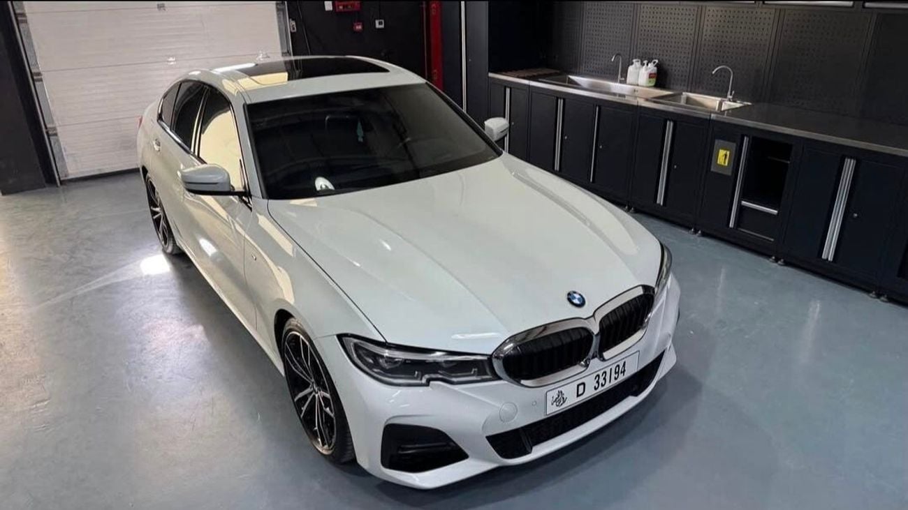 BMW 330i M SPORT