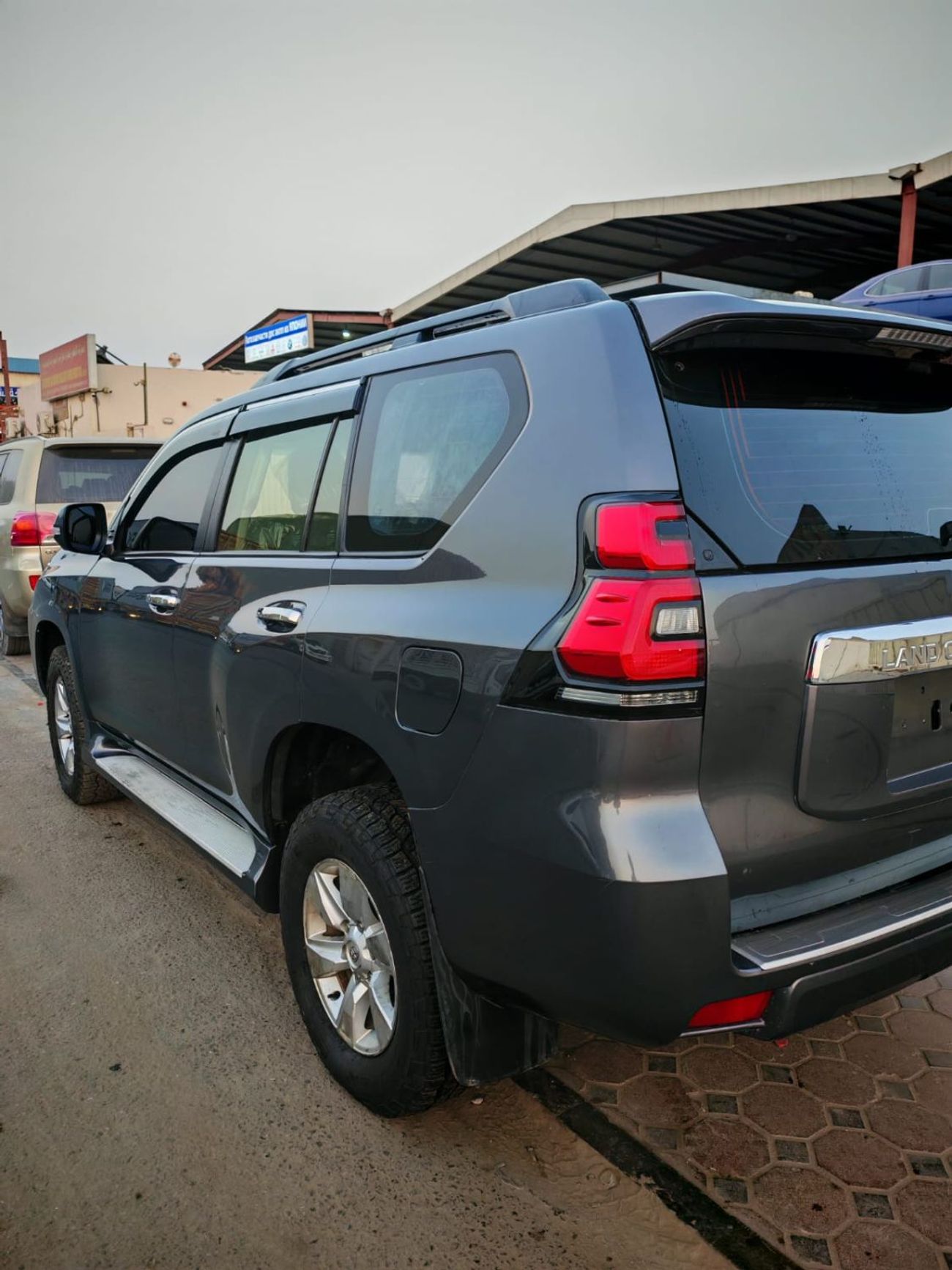 تويوتا برادو TXL 2.8L