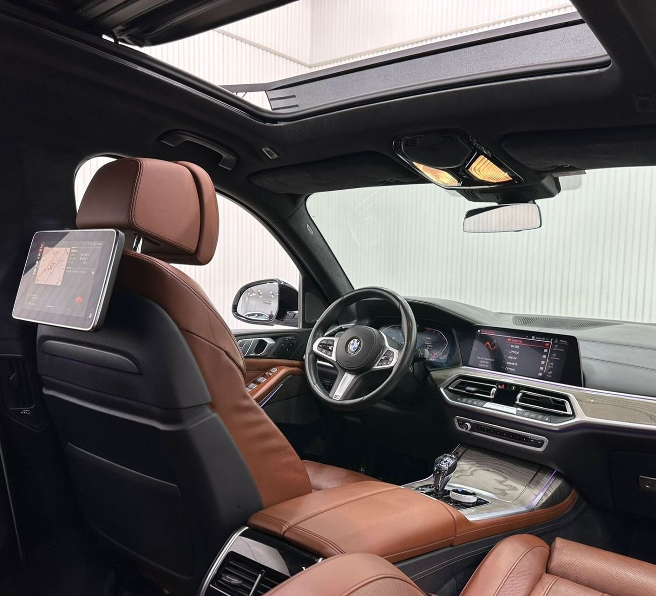 BMW X7 2020 BMW X7 M40i, 2025 Agency Warranty + Service Contract, Fully Service History, Gcc