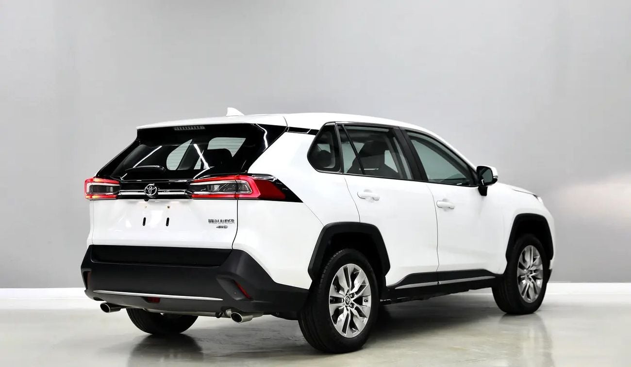 تويوتا راف ٤ 2.5L AWD | Wildlander | Almost New | Free Insurance + Registration | Ref#G064523