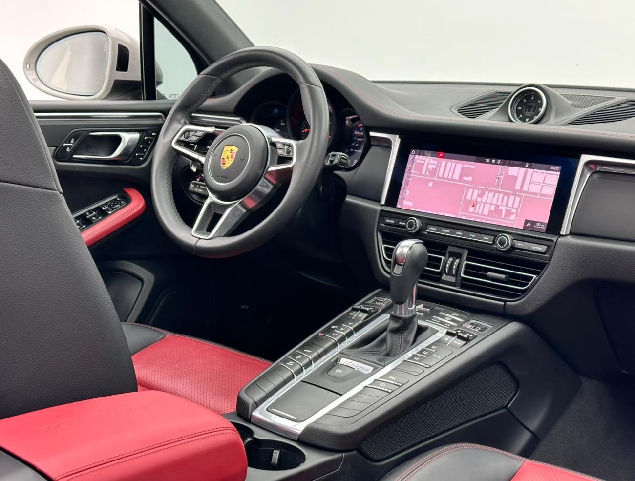 Porsche Macan Std 2.0L (252 HP) 2021 Porsche Macan, 1 Year Unlimited KM Warranty, Porsche Full Service History, GC