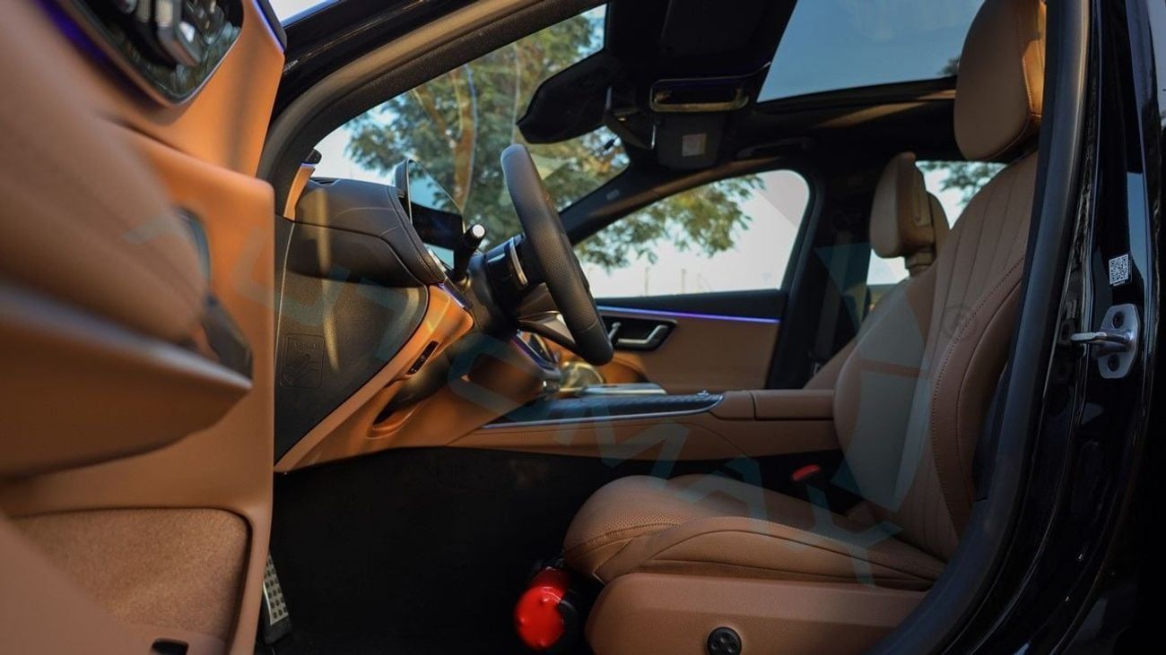 مرسيدس بنز E300 (For Export , НА ЭКСПОРТ) AMG 4MATIC EQ Boost 2.0T 2025 Без пробега