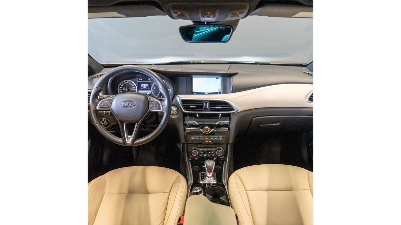 إنفينيتي QX30 AED 919pm • 0% Downpayment •QX30 Premium• 2 Years Warranty!