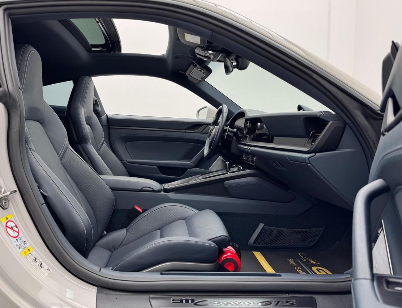 Porsche 911 Carrera GTS 3.0L (450 HP) Coupe