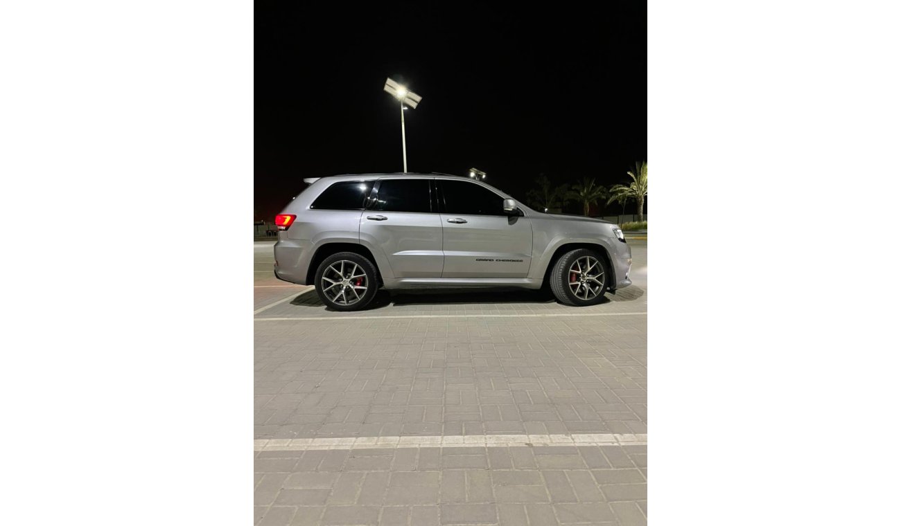 Jeep Cherokee SRT 6.4L