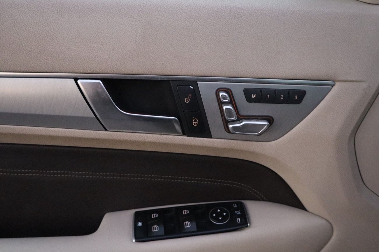 مرسيدس بنز E 400 