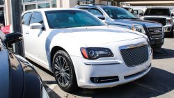 Chrysler 300s Chrysler 300S 2014 Full option V6 in very good condition