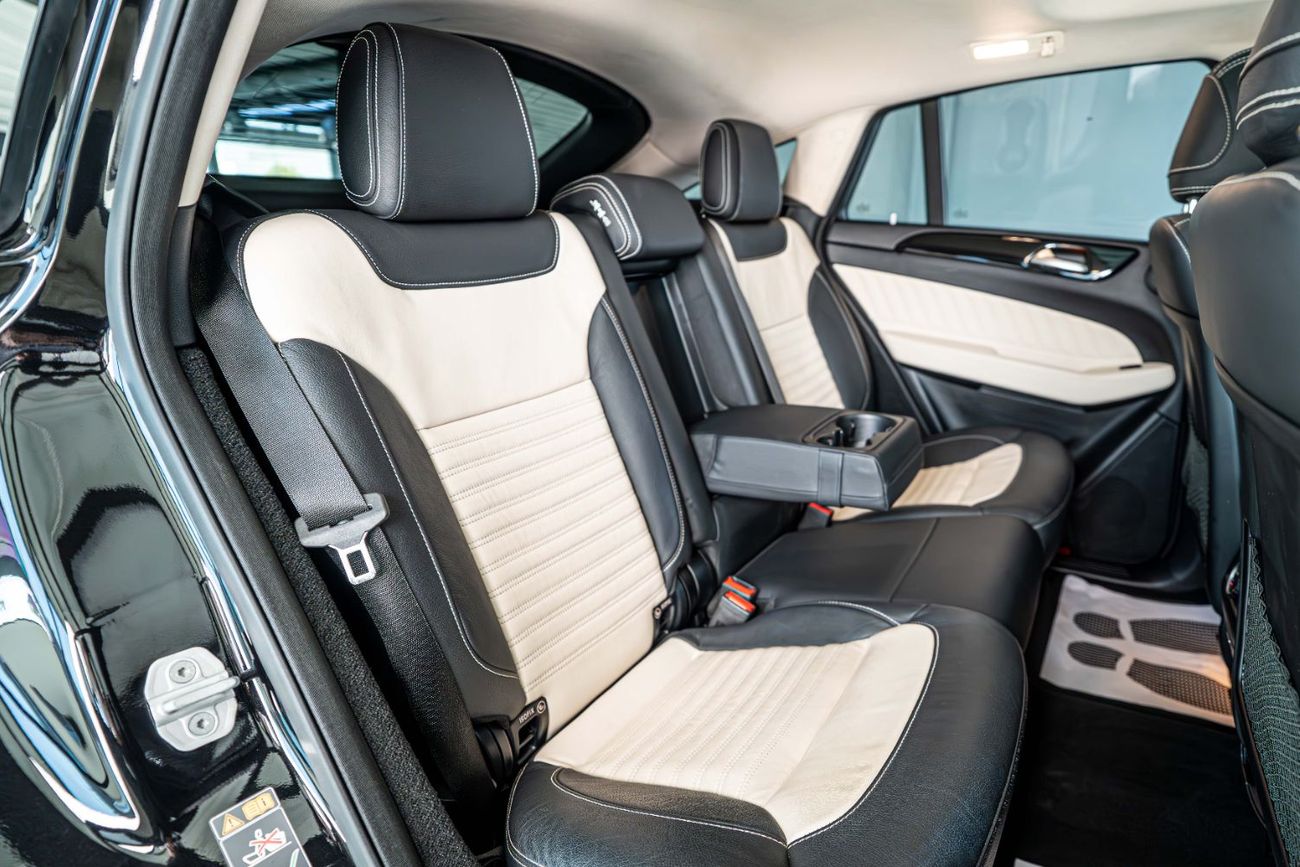 مرسيدس بنز GLE 43 AMG Coupe 3.0L