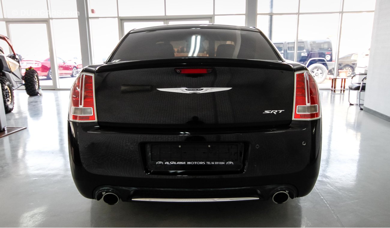 كرايسلر 300C SRT