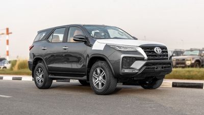 تويوتا فورتونر EXR 2026 Totota Fortuner GX 2.7L AT Petrol (Gray-Tan) RWD