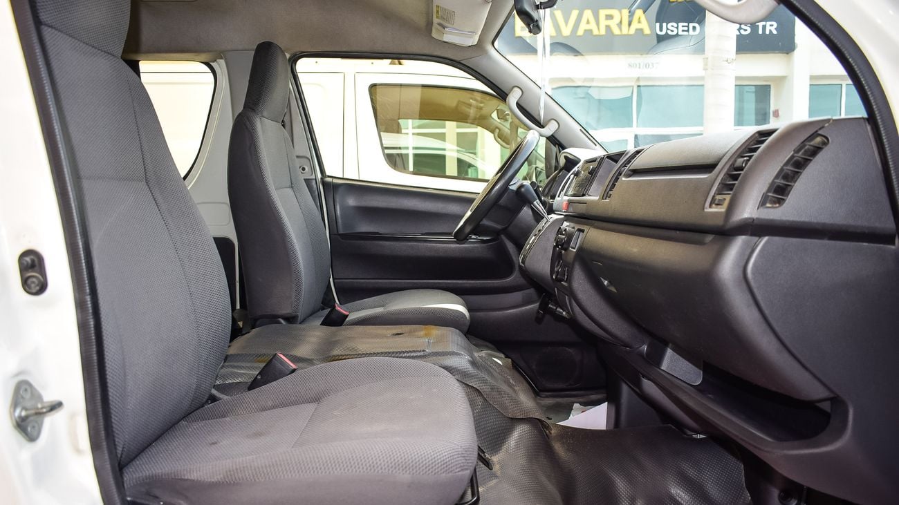 تويوتا هاياس Toyota   specs, free accident