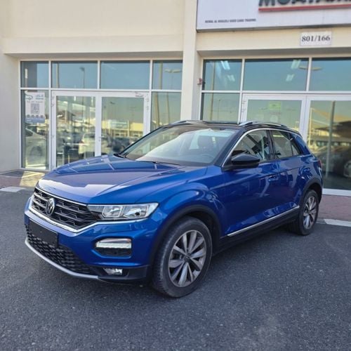 فولكس واجن T ROC LIFE 1.4L