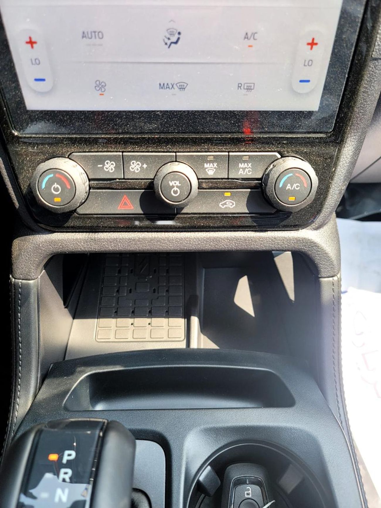 فورد رينجر رابتور 3.0L PETROL GCC SPECS