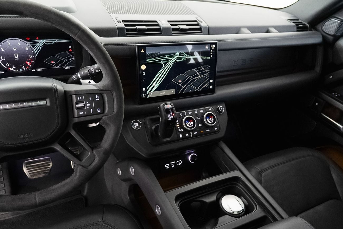 لاند روفر ديفندر 110 X P525 5.0L