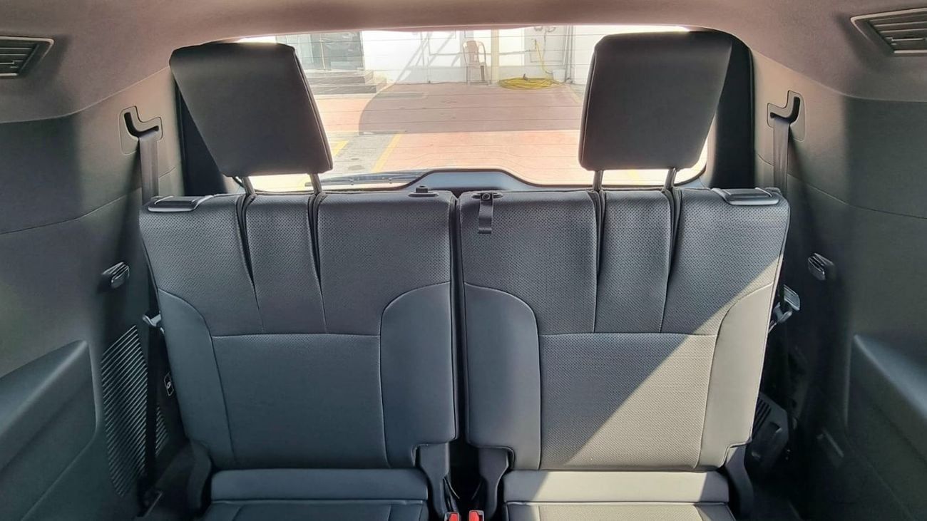 تويوتا لاند كروزر TOYOTA LAND CRUISER 3.3L DIESEL GXR TWIN TURBO MY2025