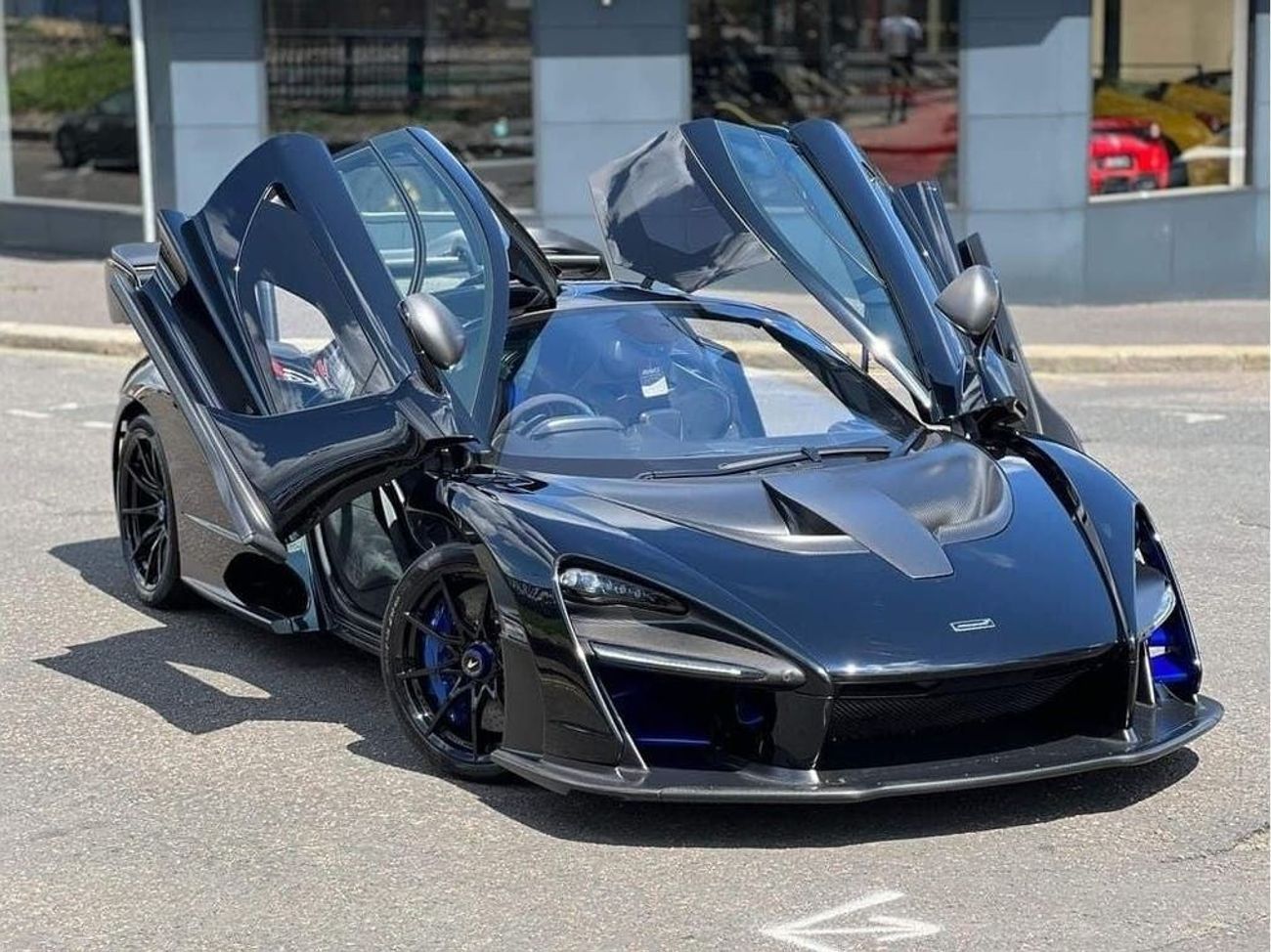 McLaren Senna 4.0 2dr RIGHT HAND DRIVE