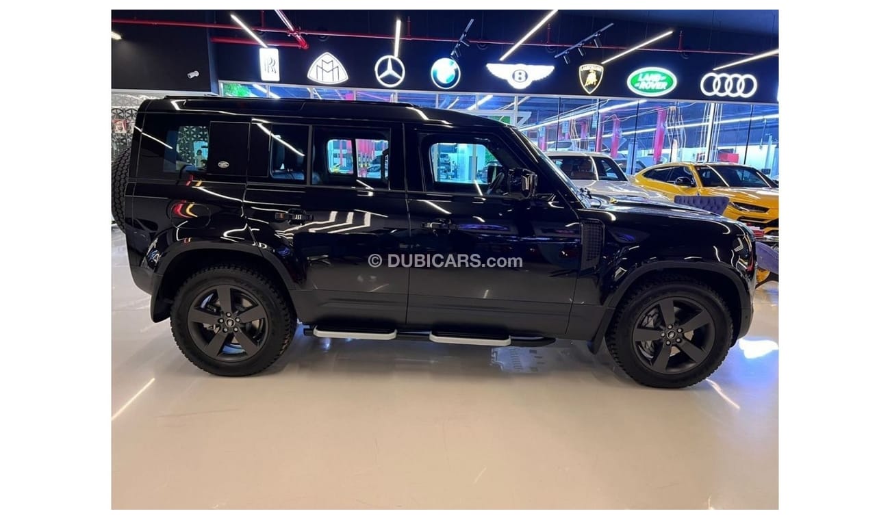 Land Rover Defender DEFENDER P400 HSE/2024 GCC AL TAYER 5 YEARS WARRANTY
