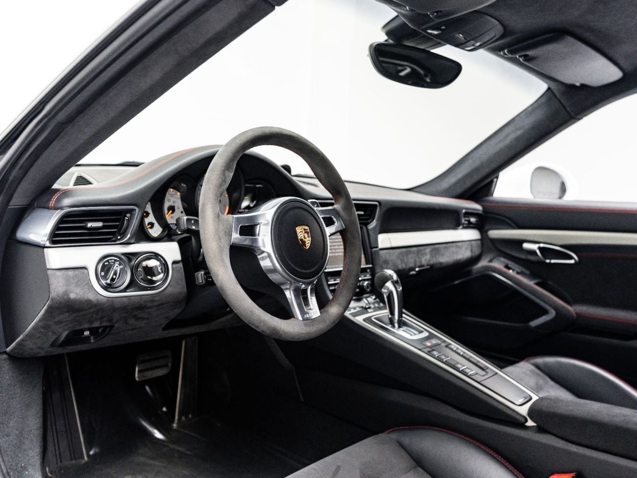 بورش 911 GT3 3.8L (475 HP) Coupe