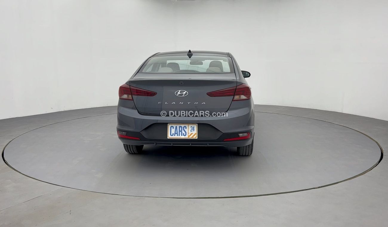 Hyundai Elantra 1600