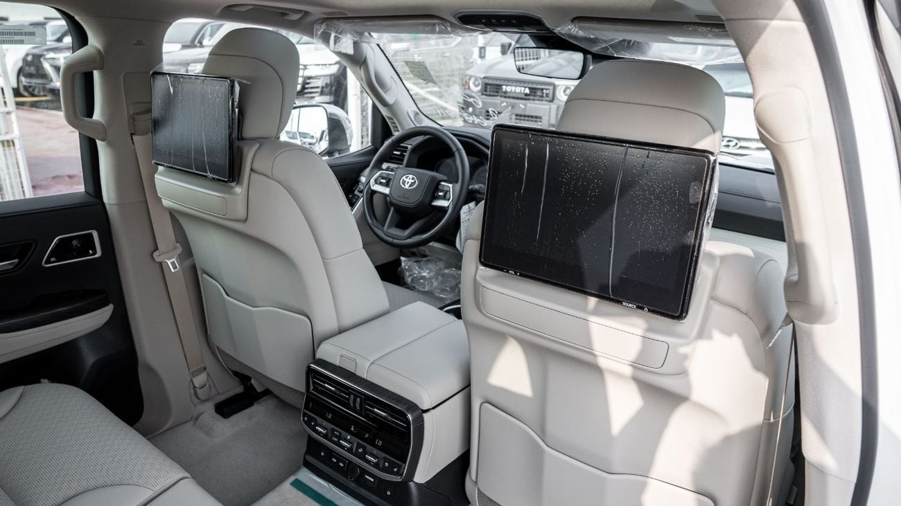 تويوتا لاند كروزر 2026 Toyota Land Cruiser 300 VXR 3.5L AT Hybrid (White-Beige)