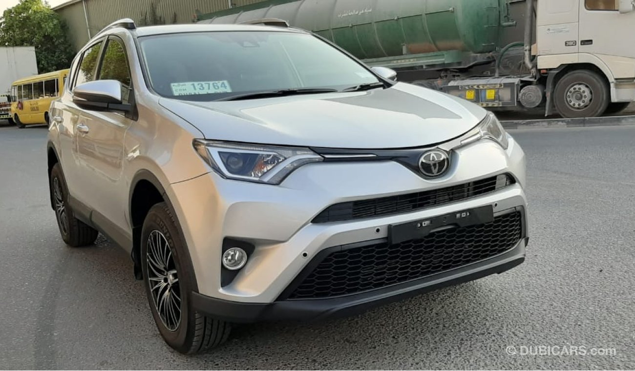 Toyota RAV4 PETROL 2.0 L RIGHT HAND DRIVE