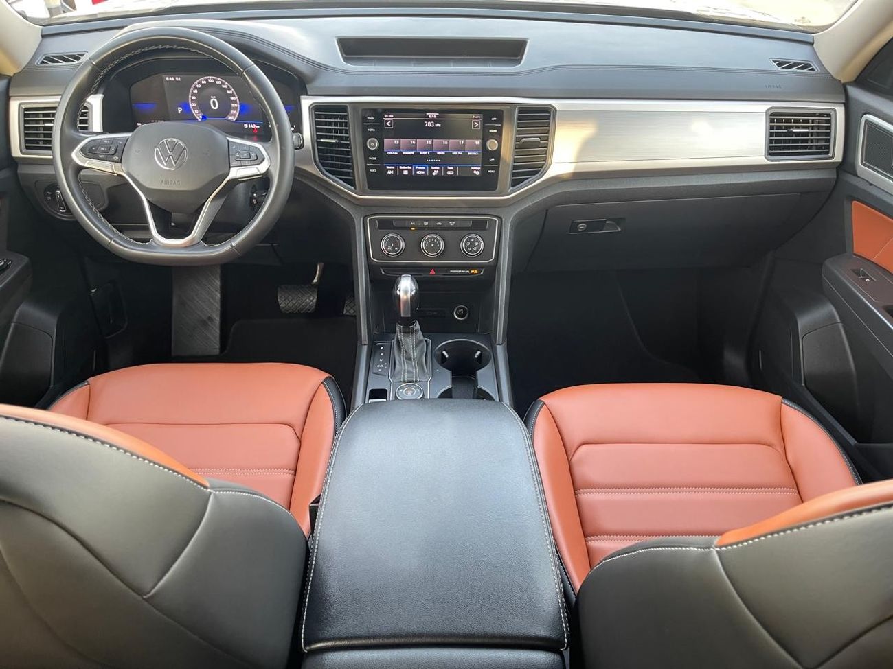 فولكس واجن تيرامونت Volkswagen Teramont_GCC_2023_Excellent Condition _Full option