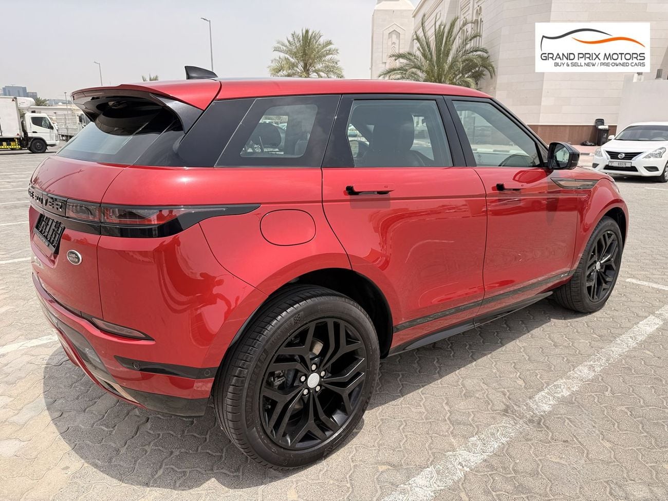 لاند روفر رانج روفر إيفوك P200 R-Dynamic SE 2.0L