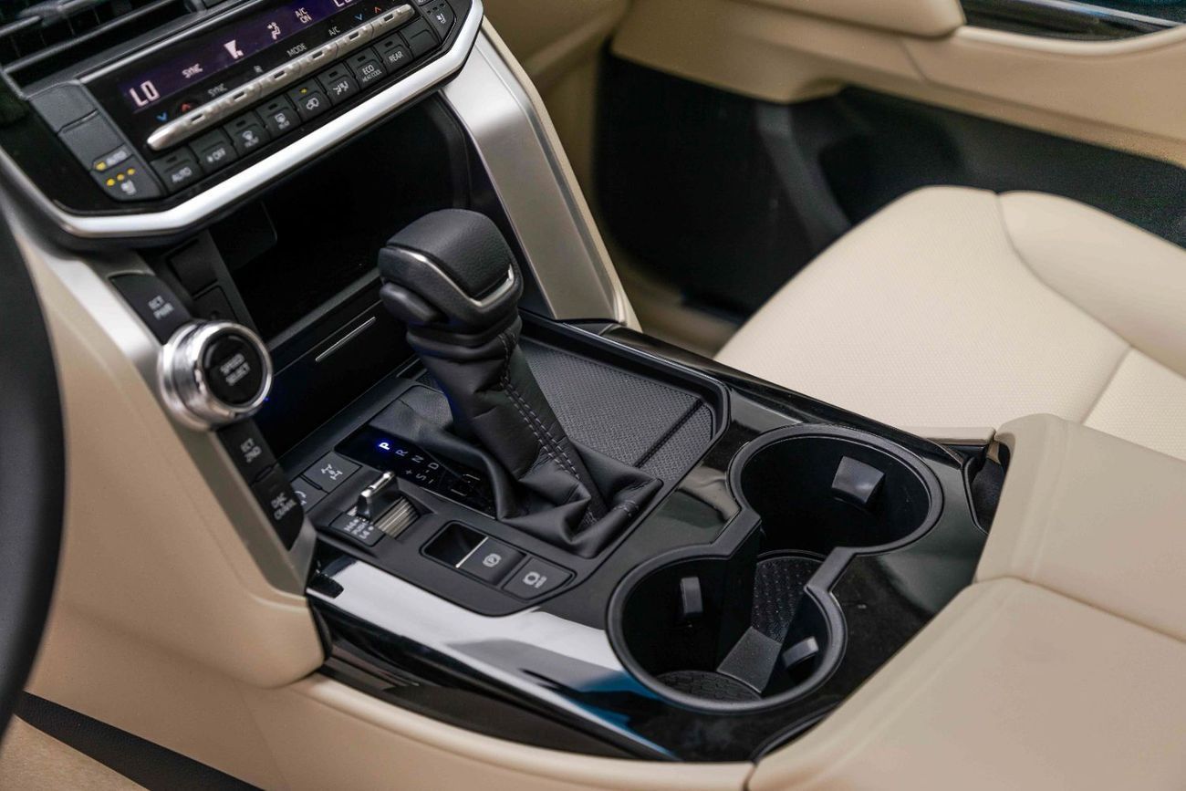 Toyota Land Cruiser GXR 4.0L - White Pearl Inside Beige | Export Only