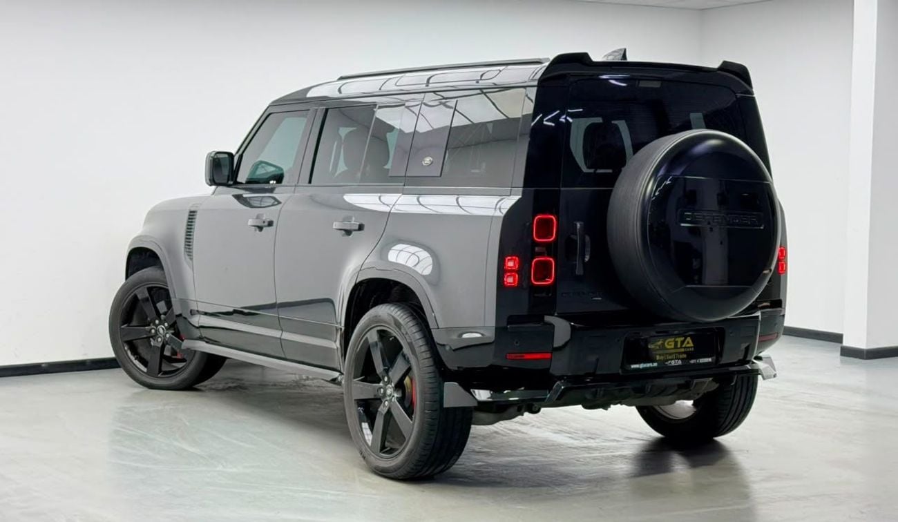 Land Rover Defender 2023 Land Rover Defender 110 HSE P400, 2028 LR Warranty, Full LR Service History, Fully Loaded, GCC