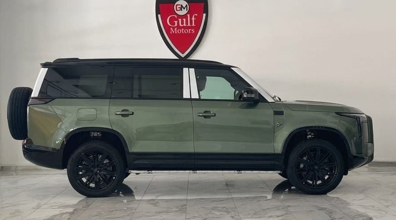 ROX Adamas ROX Adamas  Luxury Executive Edition –7 -Seater Intelligent SUV