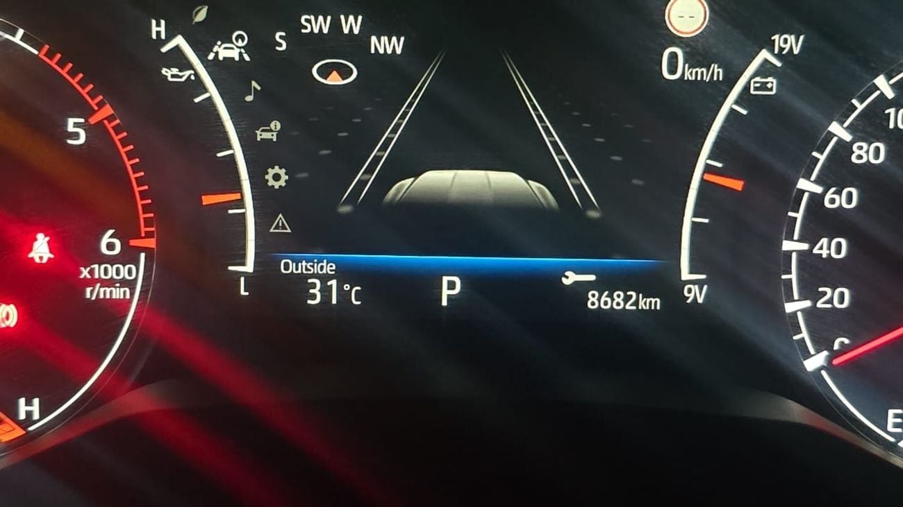 Toyota Land Cruiser VX 3.3L 6 Cylinder Diesel 4x4 (Right Hand Drive)