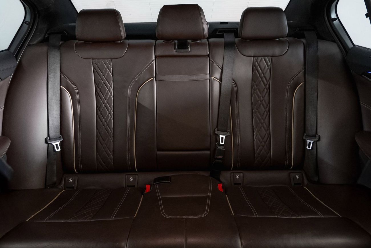 BMW 530i M Sport 2.0L