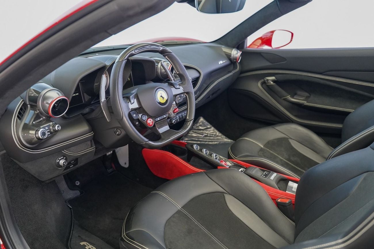 Ferrari F8 Spider STD 3.9T V8
