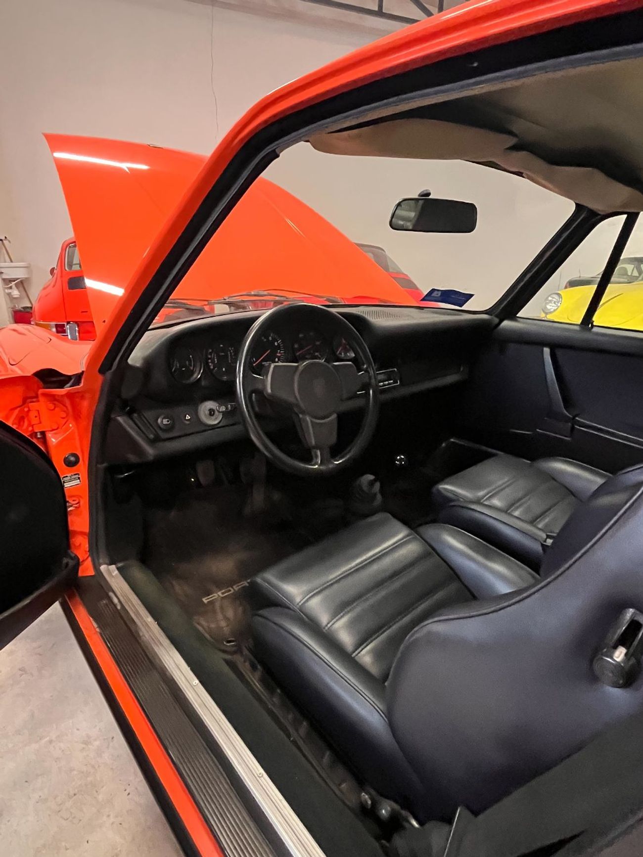 Porsche 911 2. 7 MFI Carrera Coupé