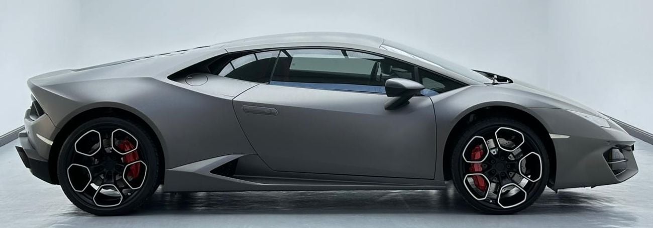 لامبورغيني هوراكان 2016 Lamborghini Huracan LP-580-2 Coupe, Lift Kit, Lamborghini Full Service History, GCC