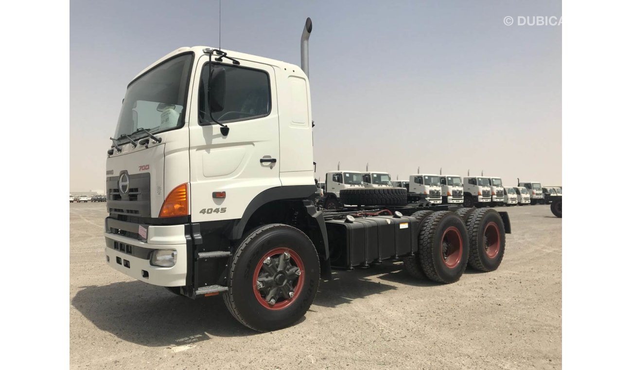 Hino 700 Series Tractor Head SV-4045 / 100 Ton Single Cab 6x4