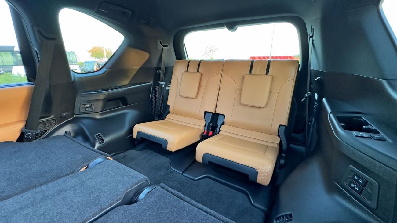 Lexus LX 600 Signature 3.5L ( CYL) 2023 Lexus LX600 Ash Wood, Dealer Warranty, GCC Specifications