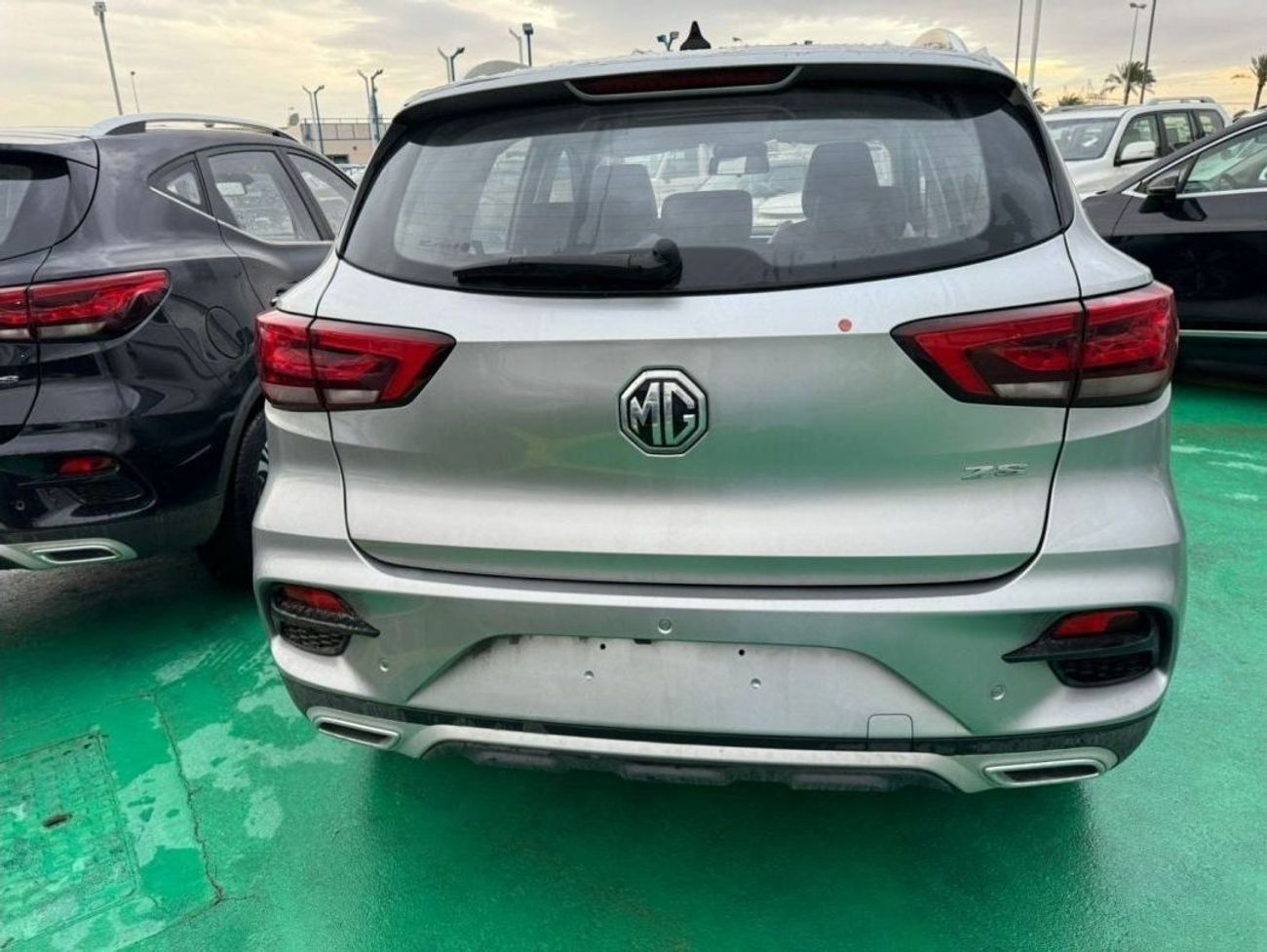 أم جي ZS 1.5L PETROL, FULL OPTION, 2023 GCC