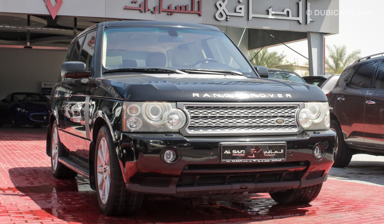 Land Rover Range Rover HSE Supercharge badge