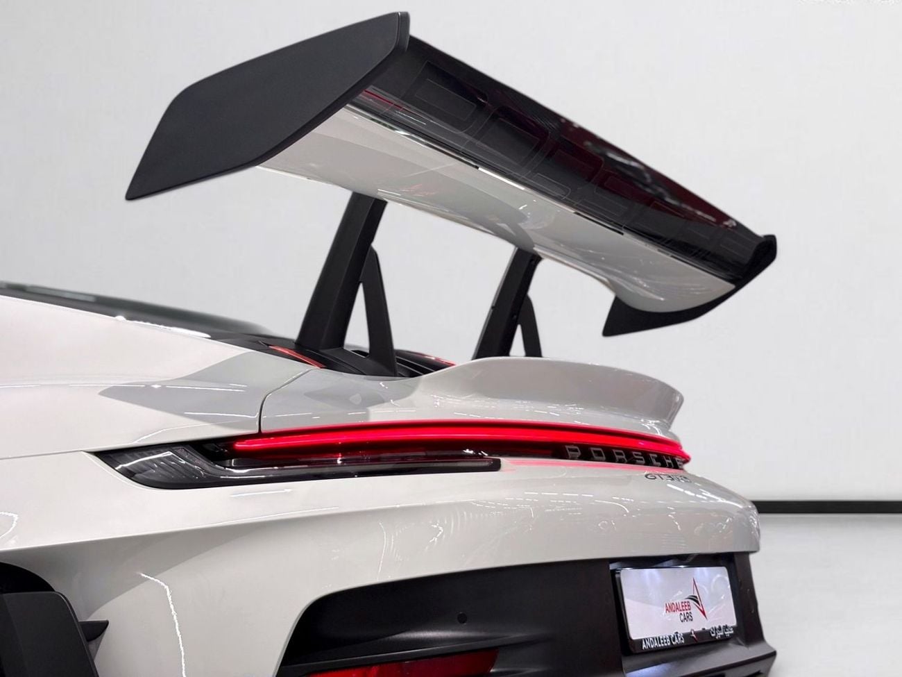 Porsche 911 GT3RS AED 20,400 P.M | 0% DOWN PAYMENT | PORSCHE 911 GT3 RS WEISSACH PACKAGE | 4.0L F6 | AGENCY WARR