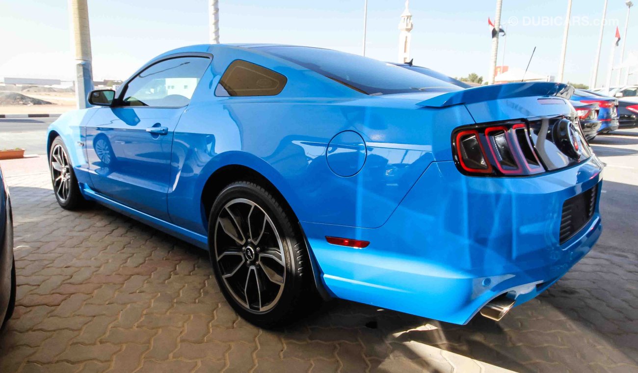 Ford Mustang GT V8 5.0