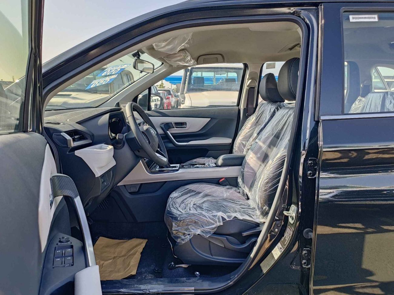 تويوتا فيلوز 1.5L V4 PETROL, DVD+ CAMERA / SPECIAL PROMOTION / ONLY FOR EXPORT